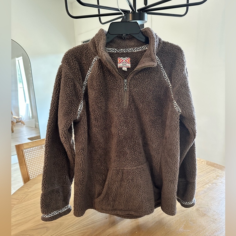 Dylan brown half zip
